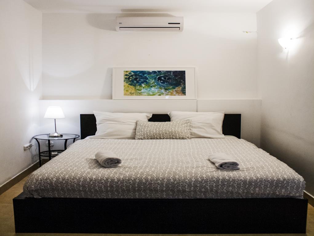 Travel Inn Apartments บูดาเปสต์ ภายนอก รูปภาพ